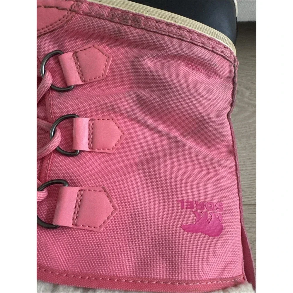 Sorel Girls Snow Boots Yoot Pac Nylon boot Mid-calf Lollipop/Pink Glo. Size 3